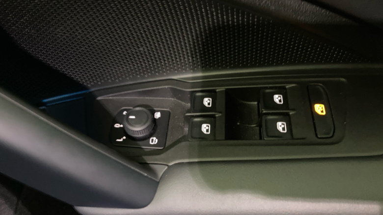 Volkswagen Tayron 2.0 TDI Life 5dr DSG7 [7 Seat] Diesel Estate